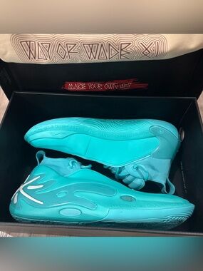 Way of Wade 11 Liberty ABAU049-14 Men's Basketball Volleyball Shoes Size 12.5